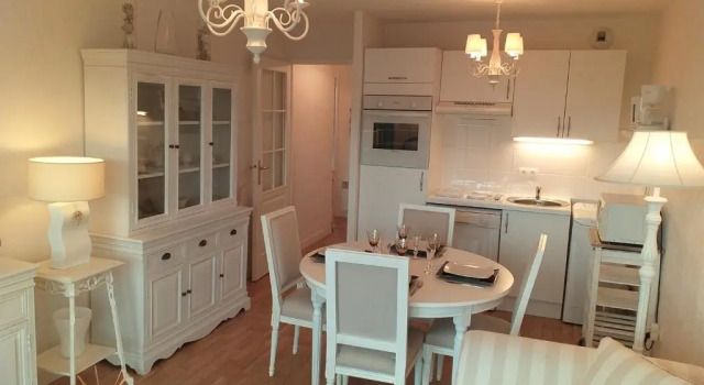 Appartement cosy, avec balcon, vue mer, 200m plage, wifi, 5 personnes, Criel sur mer, Book Apartment Criel-sur-Mer 