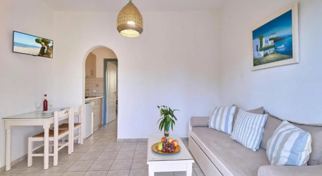 Апартаменты Solon Apartments Near Beach