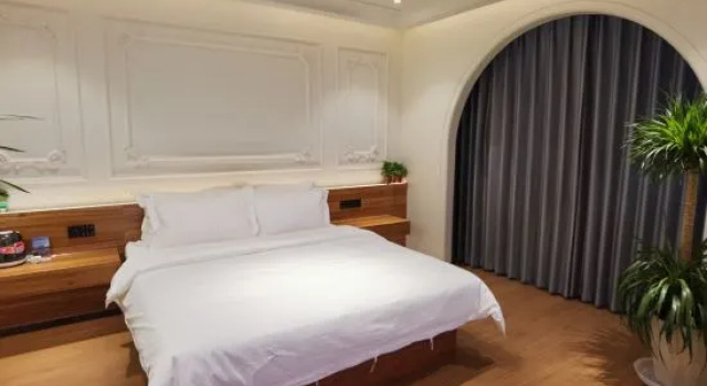 Люкс Haizibian Hotel (Zhonglou Street, Liuxiang, Taiyuan)