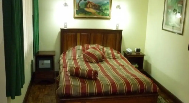 Hotel Don Carlos, Забронировать Отель Бизнес-отели Сан-Хосе, 4* 5*