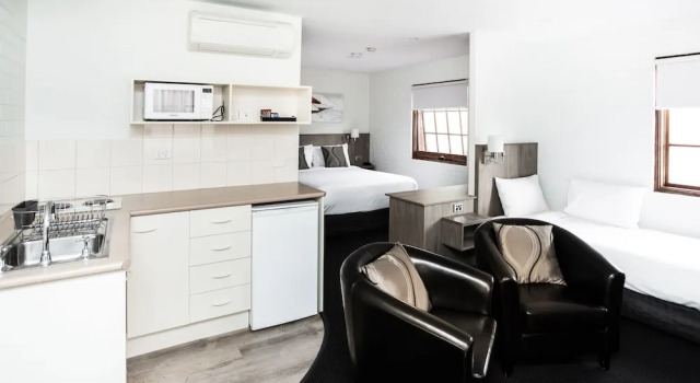 Студия Executive Bay Hotel Apartments