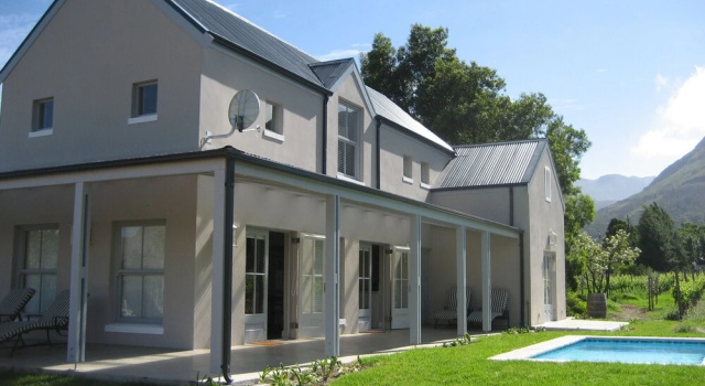 Семейный коттедж с 2 комнатами Franschhoek Rose Cottages