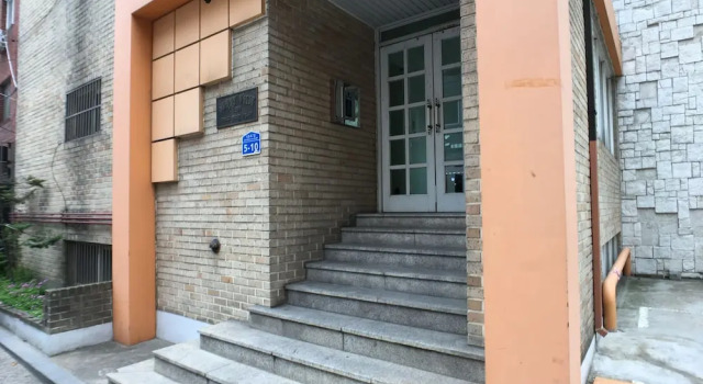 Sunny House Hongik snt 1mins, Забронировать Отель Отели Сеула 3 звезды, рядом с Торговая улица Хондэ, 3*