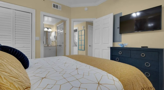 Номер Standard с балконом Boardwalk Beach Resort Unit 905