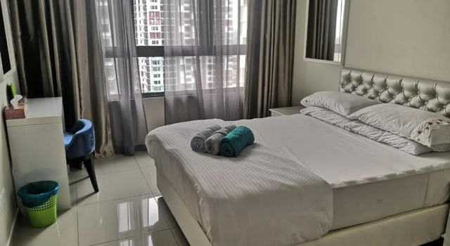 Dz Studio and Suite Parisien Tower i-City