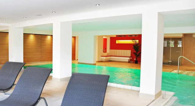 Gartenhotel Feldeck, Reserva ahora Hotel Hoteles en Baden-Wurtemberg con piscina, Piscina