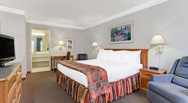 Двухместный номер Days Inn by Wyndham Tucson City Center