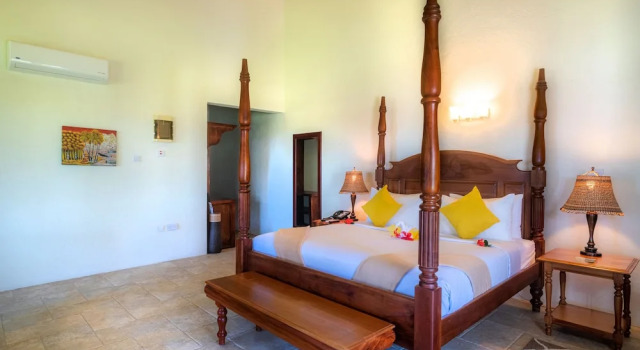 Двухместный номер Premier с балконом и с видом на сад Rosalie Bay Eco Resort & Spa