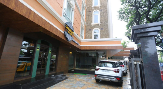 Majestic Suites - A Boutique Hotel, Забронировать Бутик-отель Отели штата Махараштры 3 звезды, 3*