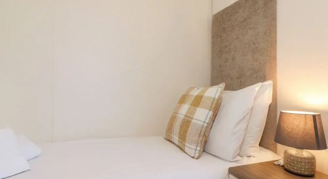 Draco, Buchen Sie Ferienhaus Hotels in Schottland mit Parkplatz, Parkplätze