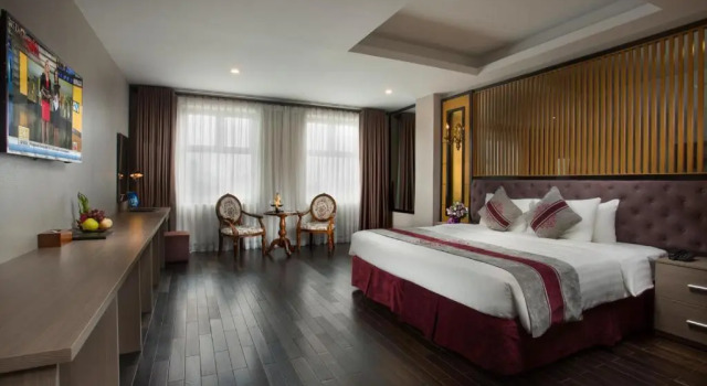 Люкс Oasis Hotel