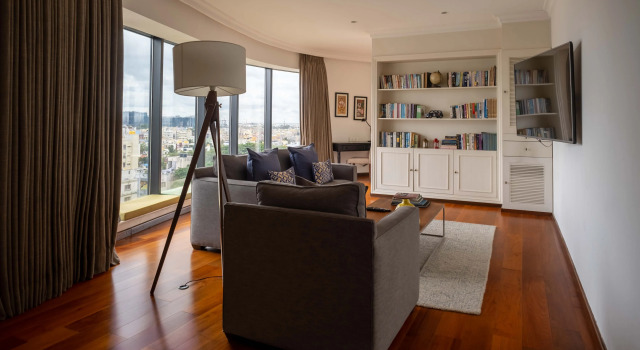 Люкс The Waverly Hotel & Residences