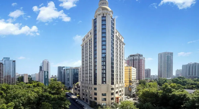 Wanda Yi Wuhan