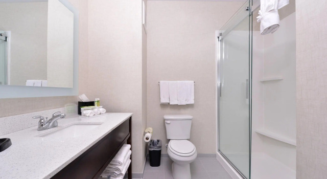 Номер Deluxe Holiday Inn Express Hotels & Suites Loma Linda by IHG