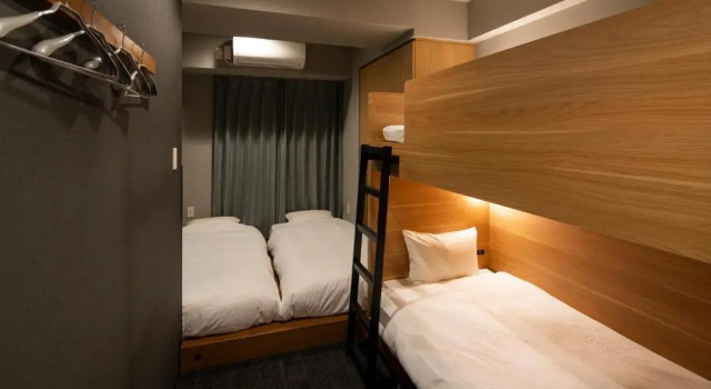 Четырёхместный номер Grids Tokyo Ueno Hotel&Hostel