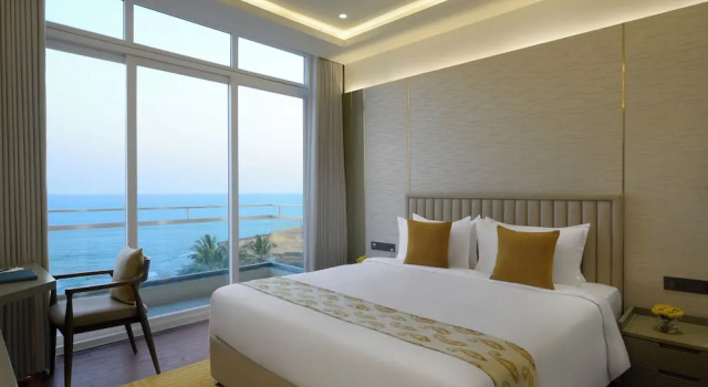Люкс Executive Gateway Diu