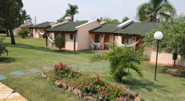 Бунгало Arapey Oasis Termal Hotel