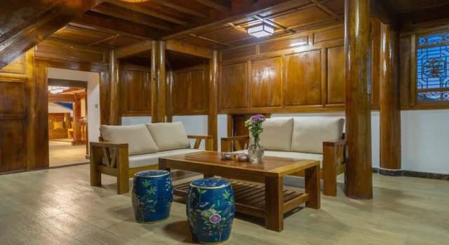 Floral Hotel Mi Yu Inn Lijiang
