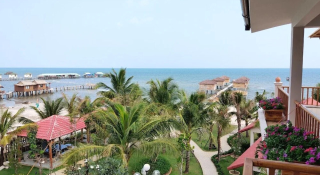 Двухместный номер Deluxe Naomi Resort