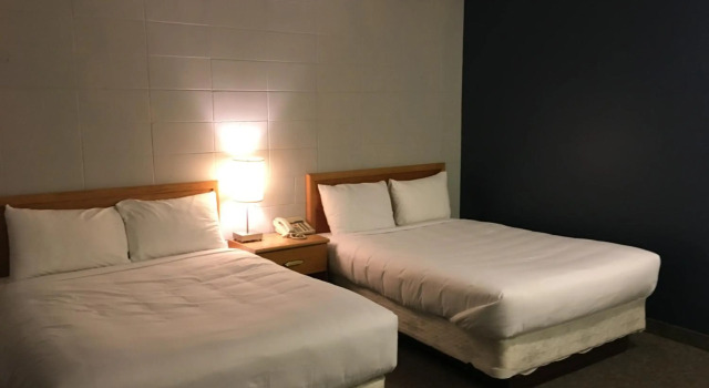 Altona Hotel, Book Hotel Hotels in Manitoba with a Pool, Swimming Pool