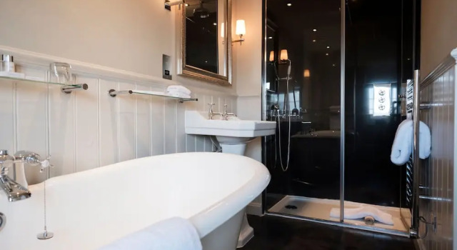 Двухместный номер Executive The White Swan Hotel