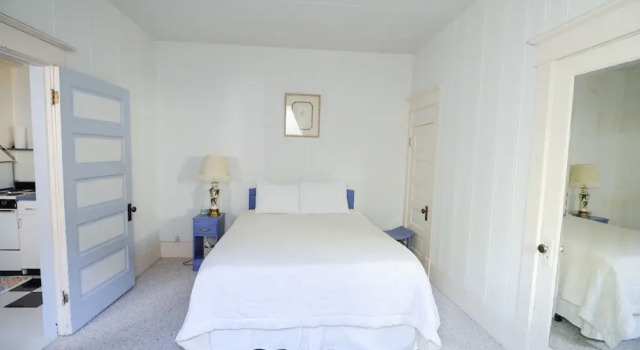 Brown & Hawkins Historical Apartments, Buchen Sie Ferienwohnung Seward Kenai Fjords