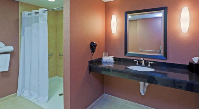 Номер Standard Best Western Plus Heritage Rail-South York/I-83