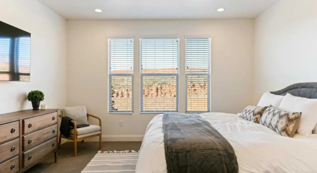 Paseos to Redrocks by RedAwning, Varaa Huoneisto Washington 