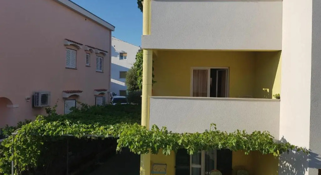 Апартаменты с 2 комнатами с балконом Apartments Anita - Punta Skala