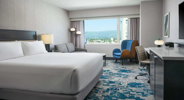 Двухместный номер Standard с видом на город Hilton San Jose