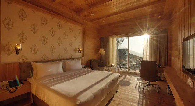 Номер Deluxe Royalpine Rosastays Kasauli