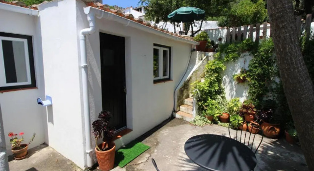 Casa do Juncal, Rezervovat Penzión  