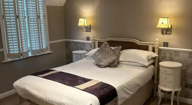 Номер Comfort Langtry Manor Hotel