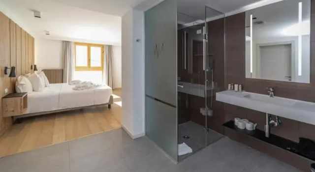 Семейный номер Standard с красивым видом из окна White Angel Hotel