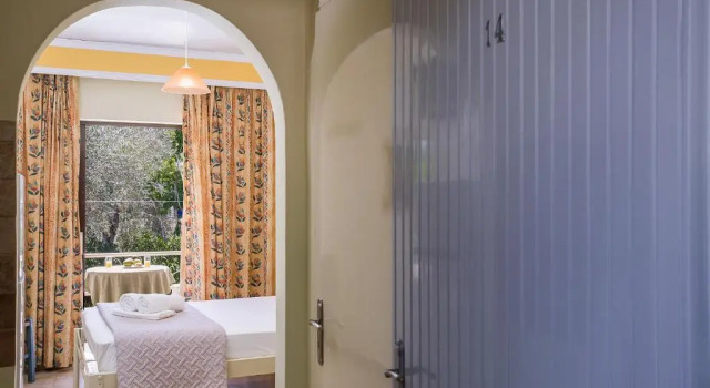 Студия Mathraki Resort