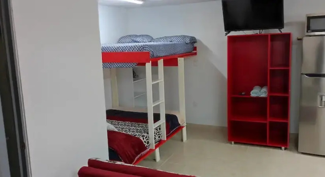 Room in Studio - New Basement Loft With all the Amenities, Rezerwuj Apartament Apartamenty w Morelia, Apartament