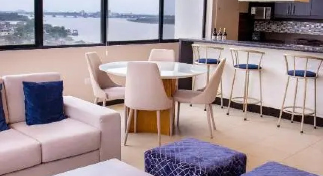 Suite 702 Bellini, Puerto Santa Ana, Guayaquil