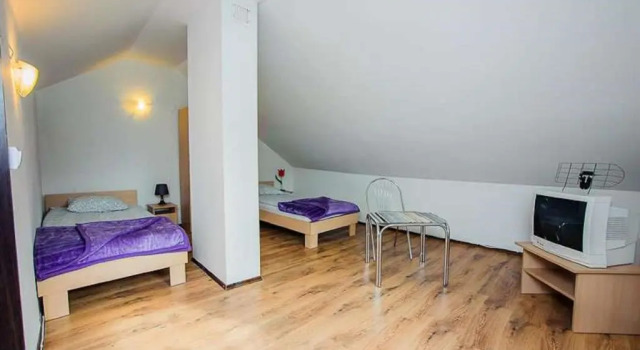 Апартаменты с 3 комнатами Apartamenty Motylem Jestem