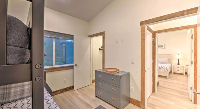 Sanderling Sea Cottages, Unit 5 w/ Ocean Views!, Buchen Sie Ferienhaus San Marine USA