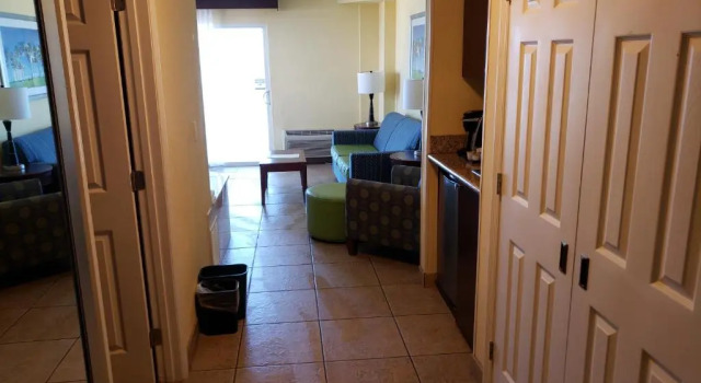 Номер Standard с балконом и oceanfront Holiday Inn Hotel & Suites Daytona Beach On The Ocean by IHG