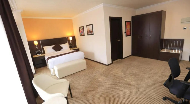Deluxe Dvoulůžkový s manželskou postelí pokoj Cassiopeia Hotel