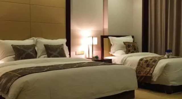 Sunwu Hotspring International Hotel, Buchen Sie Hotel Huimin Shandong