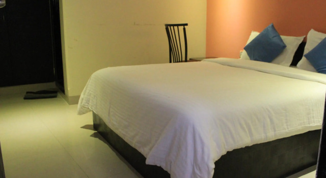 Hotel Sai Residency, Забронировать Отель Отели Мумбай с завтраком, Завтраки