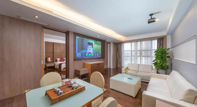 Двухместный люкс Executive Ramada Plaza Shenzhen North