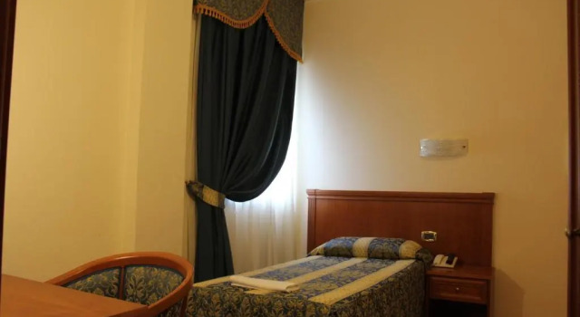 Одноместный номер Standard HOTEL CONCORDE
