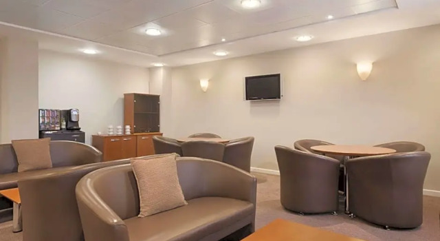 Номер Executive Ramada Plaza Wrexham