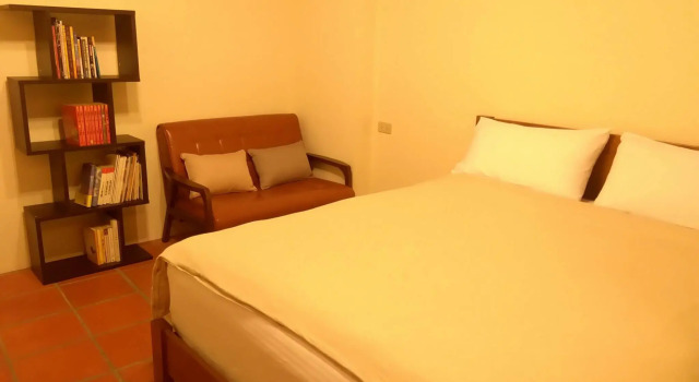 8mm Cafe Hostel, Забронировать Хостел Хостелы Тайнань, рядом с Храм Конфуция в Тайнане, Хостел