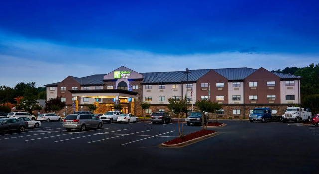 Двухместный номер Standard Holiday Inn Express & Suites Birmingham South - Pelham by IHG