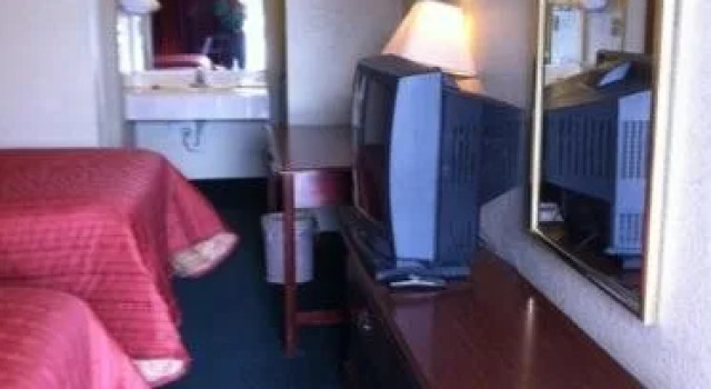Gold Inn