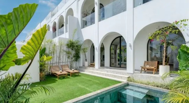 Unu V7 : 2BR W/ Rooftop Sauna & Ice-bath in Canggu - A Luxury Private Villa By Balinest Villas